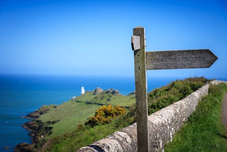 Holiday Cottages at Start Point Lighthouse
